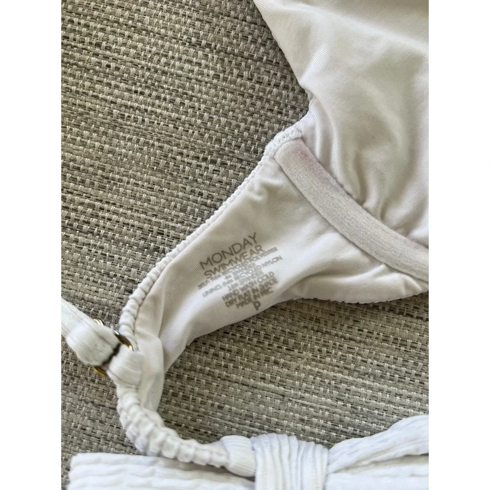 Monday Swimwear Formentera Petite White Sand Crinkle Bikini‎ Top Underwire